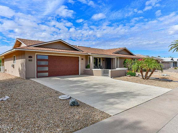 3rd image of 17206 N COUNTRY CLUB Drive