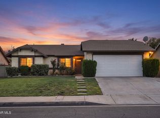 1820 E Avenue R10, Palmdale, CA 93550