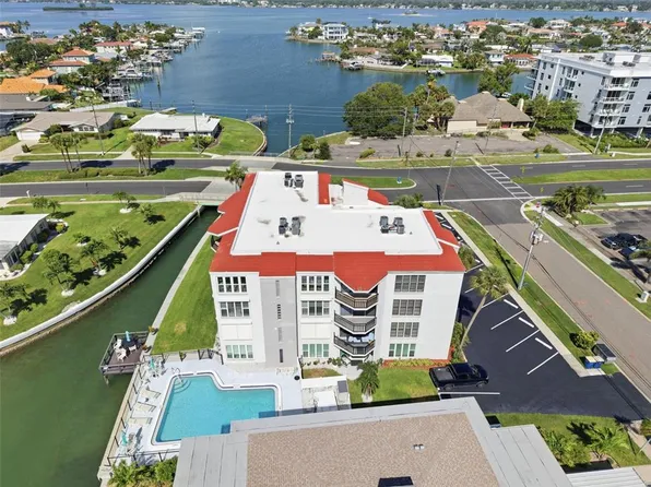 298 SKIFF POINT #103, CLEARWATER, FL 33767