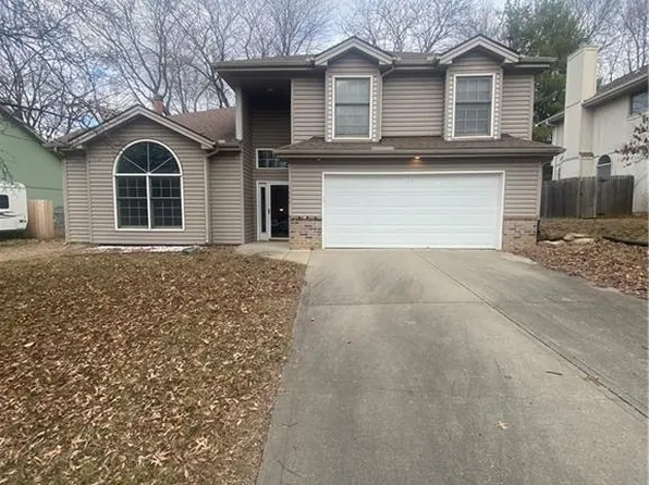 1600 NE 81st St, Kansas City, MO 64118