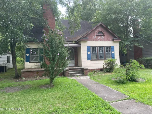 208 Brinkley Avenue, Plymouth, NC 27962