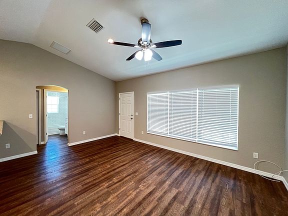 4th image of 9117 SE 153rd Pl