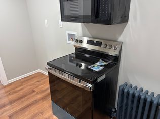254 Bellevue Ave #1, Hammonton, NJ 08037