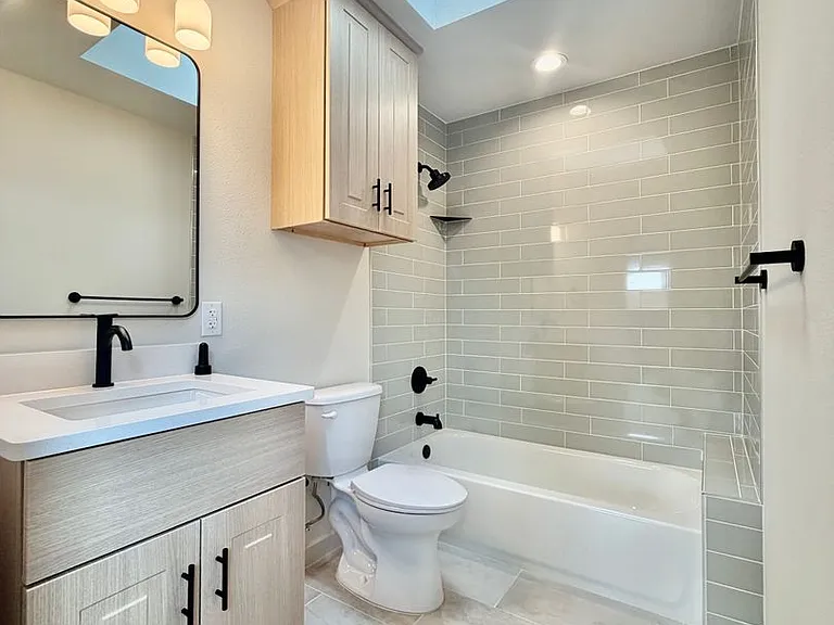 Modern Luxury in San Marcos' Premier Courtyard Community Now Leasing! — Photo 54
