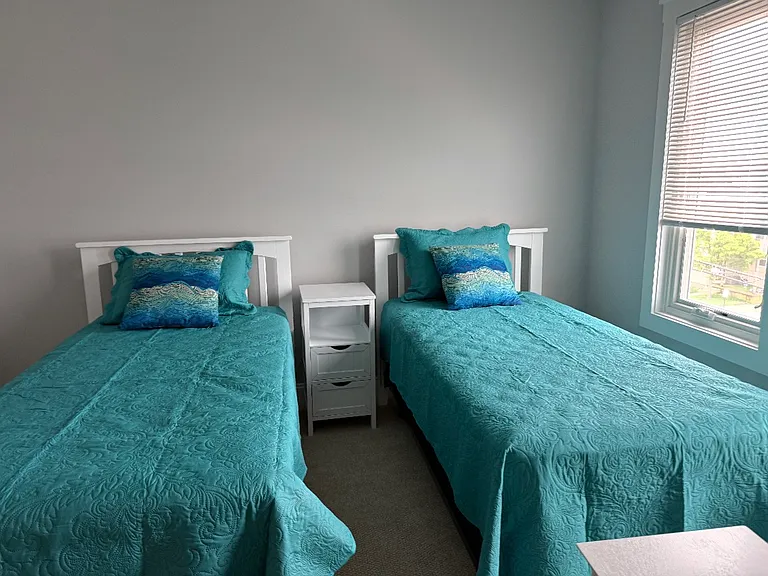 2290 Ocean Dr #C — Photo 5