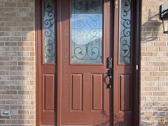 3rd image of 156 Far Meadow Dr