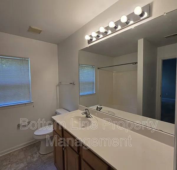 8630 Carolina Lily Ln — Photo 33