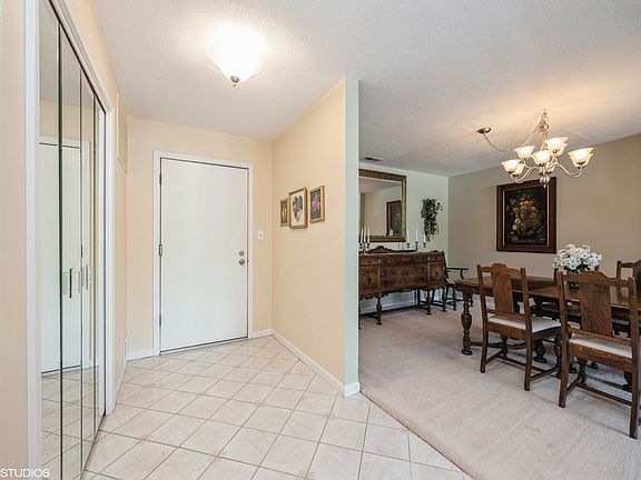 2nd image of 601 Lake Hinsdale Dr APT 104