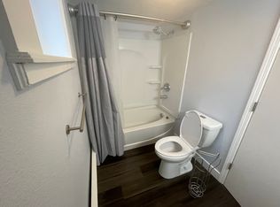 5305 N Star St #B, Anchorage, AK 99518