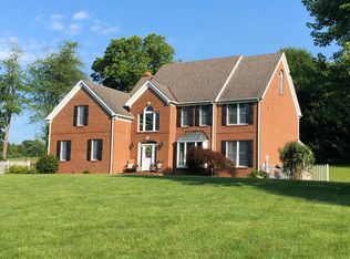 19465 New Gambier Rd, Gambier, OH 43022