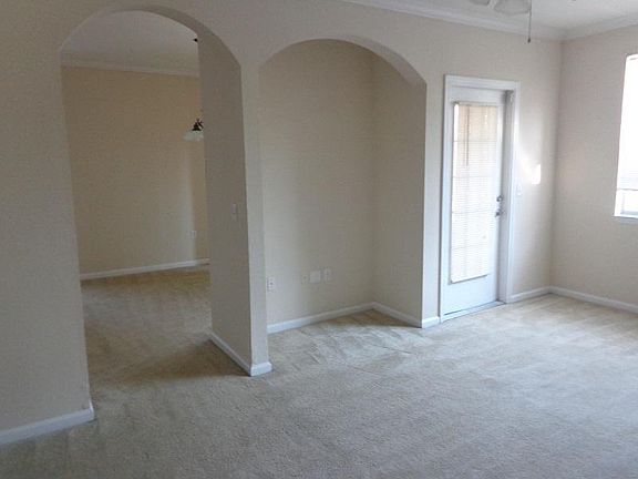 3rd image of 10075 N Gate Pkwy #506