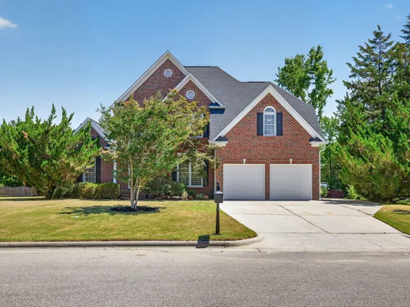 105 Ecklin Ln, Cary, NC 27519