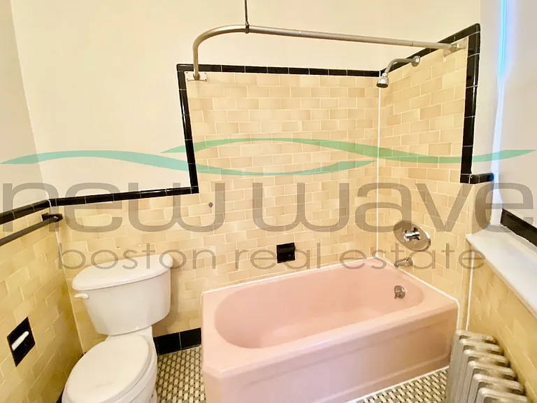 504 Beacon St #44 — Photo 7
