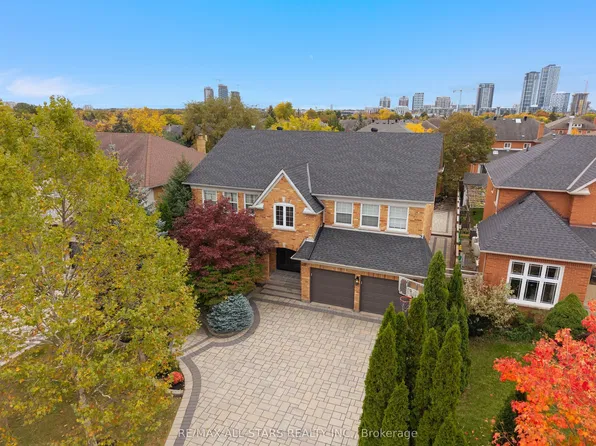 23 Charrington Cres, Markham, ON L3R 0R3
