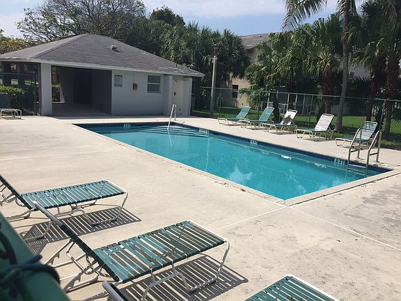 4th image of 2150 NW 33rd Ter
