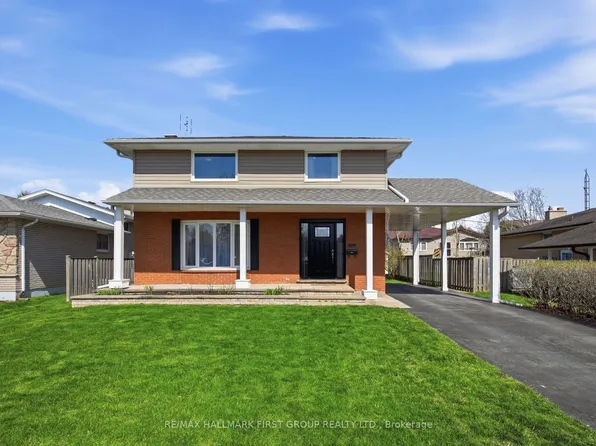 128 Clements Rd E, Ajax, ON L1S 1L7