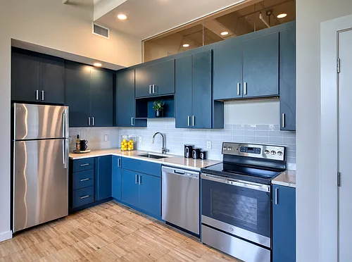 Model Tobacco Lofts Photo 1