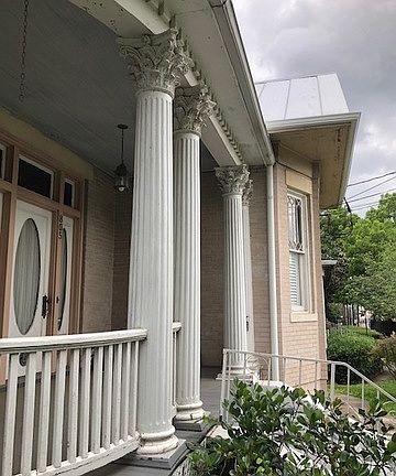 4th image of 805 N Pine St