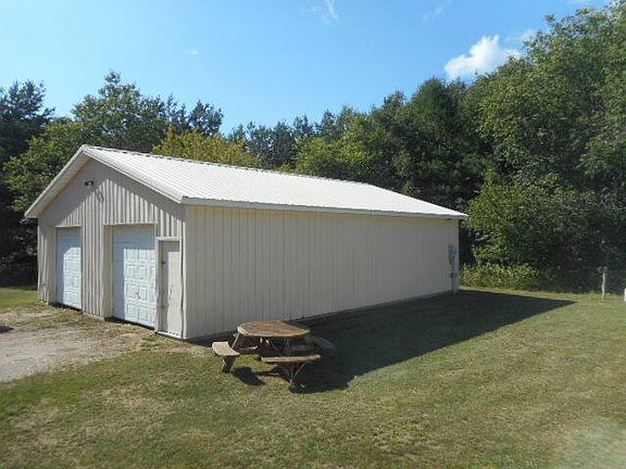 2nd image of 5466 County Road 413
