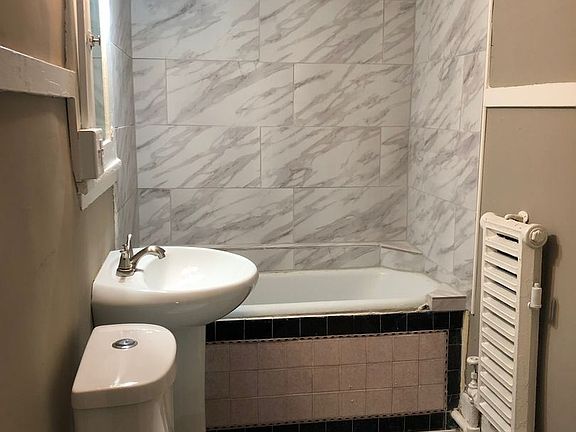 3rd image of 411 N 49th St APT 6