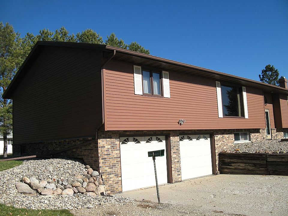 339 Grant St, Leola, SD 57456 Zillow