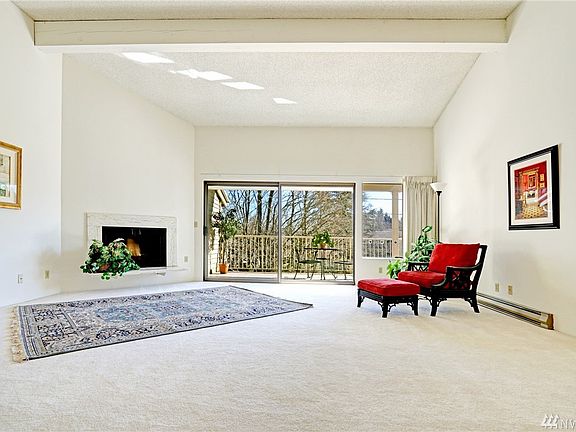 3rd image of 6407 Sand Point Way NE #D-9