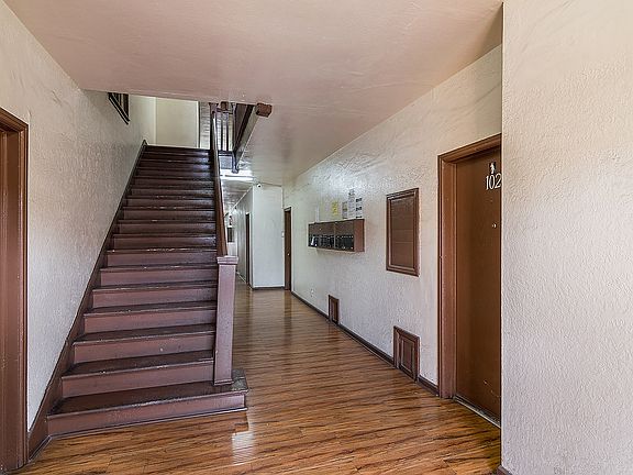 2nd image of 420 N Coronado St APT 103