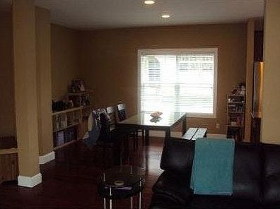 3rd image of 6558 127th Pl SE