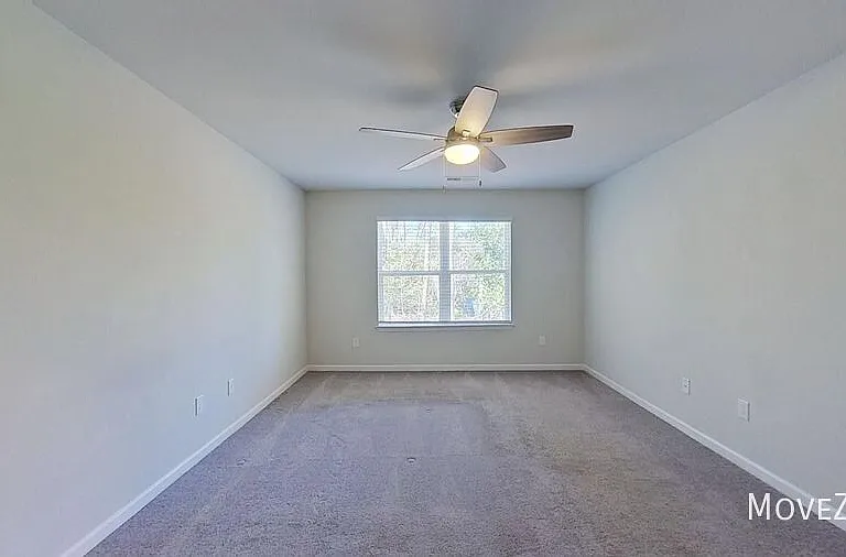 9319 Vineyard Grove Ln NE — Photo 25