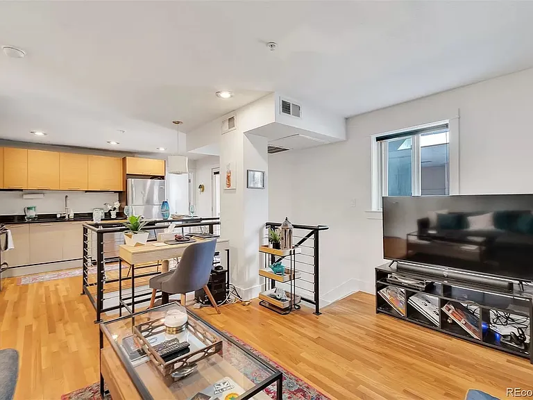 2837 Vallejo St #107 — Photo 7