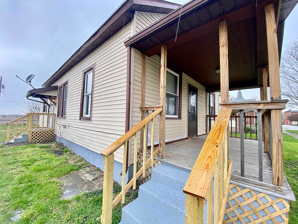206 S Logan St, Kewanna, IN 46939 Zillow