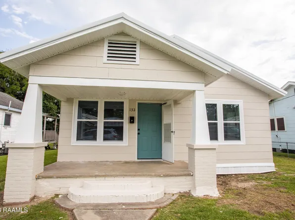 132 Oswald St, Breaux Bridge, LA 70517