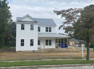 400 N Main St, Four Oaks, NC 27524