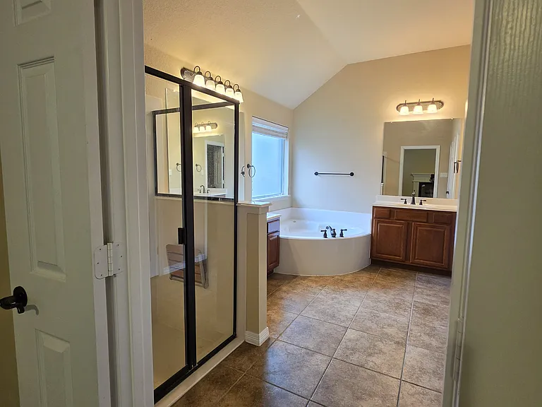 828 Big Willow Dr — Photo 7