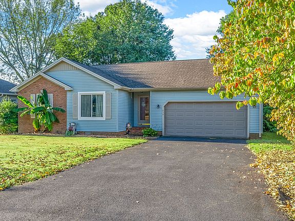 2nd image of 659 Winchester Dr