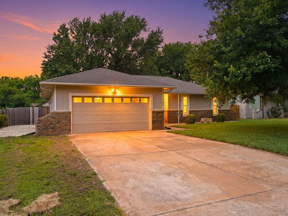 1st image of 709 N Erin Ln