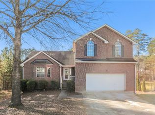 6437 Lester Ln, Stone Mountain, GA 30087