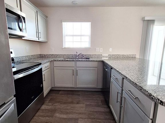4th image of 4103 Laurel Ridge Dr Unit E