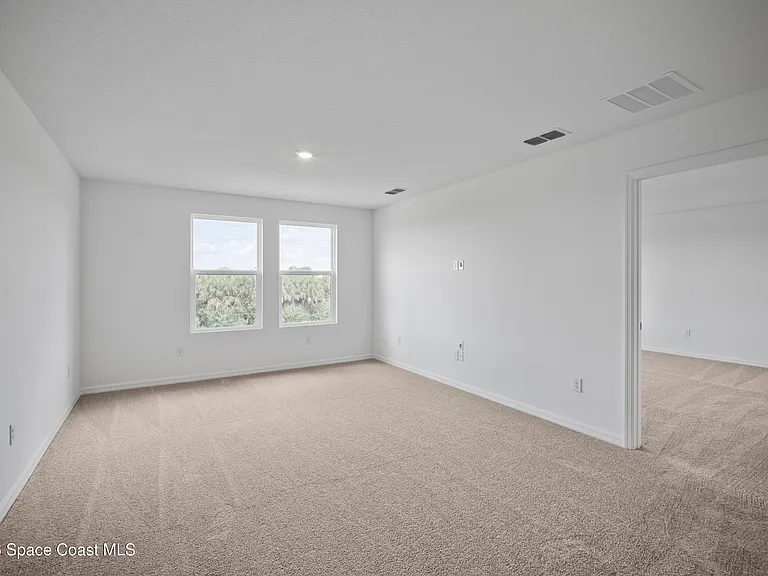 4374 Masthead Ave — Photo 15