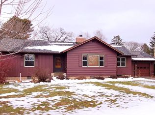 309 Loomis Dr, Mauston, WI 53948