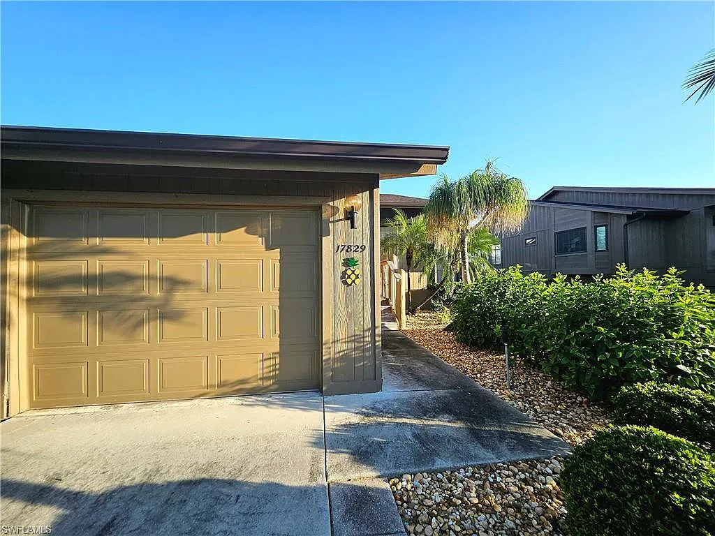 Building Photo - 17829 Port Boca Cir