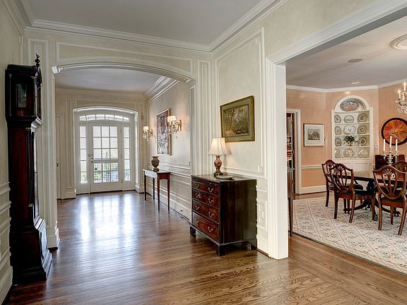 Large central foyer with view of rear garden