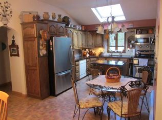 12 Everdell Rd, East Rockaway, NY 11518