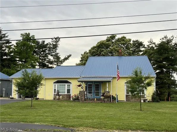 53532 High Ridge Rd, Bridgeport, OH 43912