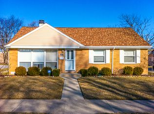 1103 Bristol Ave, Westchester, IL 60154