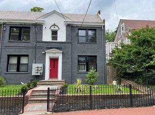 1526 V St SE, Washington, DC 20020