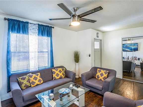 5th image of 202 Colony Dr
