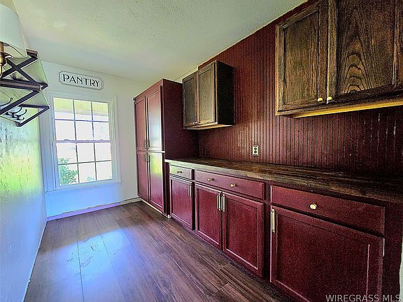 5th image of 118 Iroquois Rd