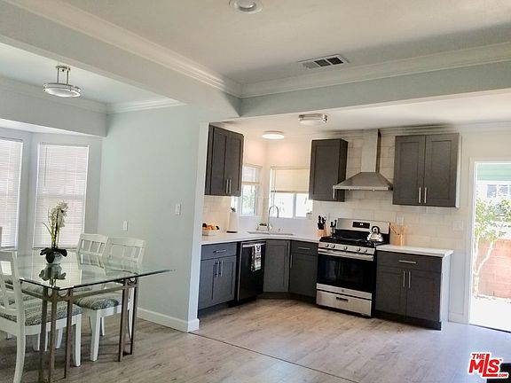 5th image of 11725 Acacia Ave