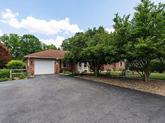 4th image of 314 McBrydge Dr